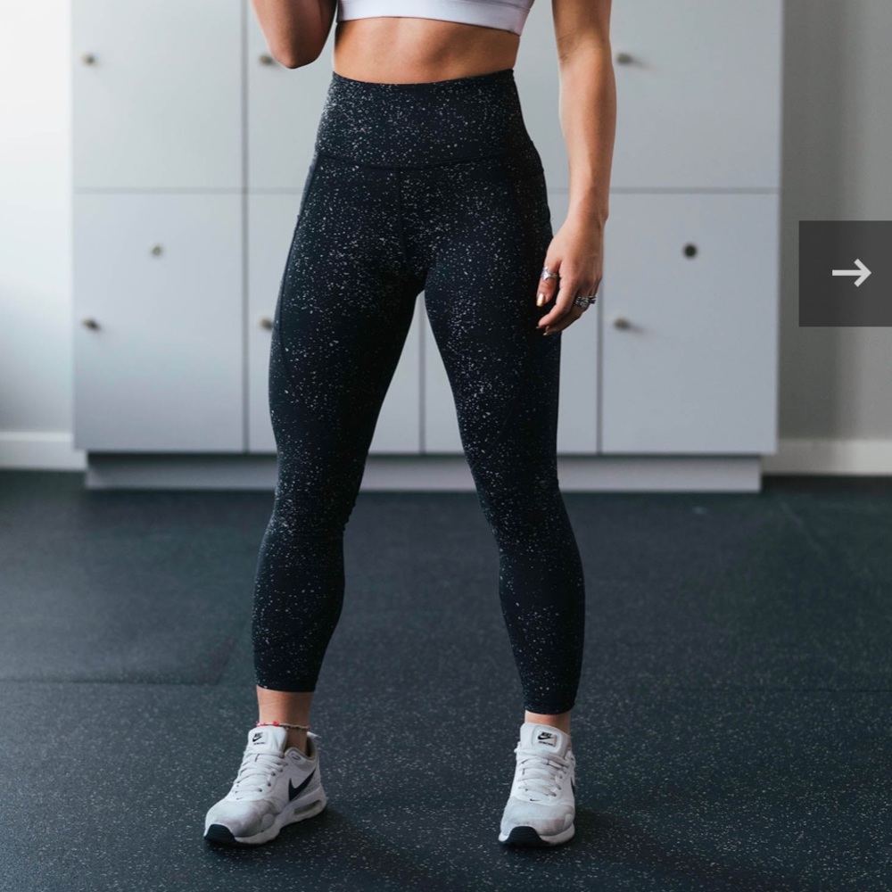 Zyia reflective leggings
